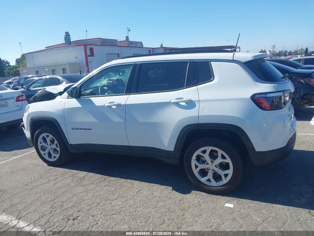 Jeep Compass 2024 3C4NJDBN9RT140731 Image 13