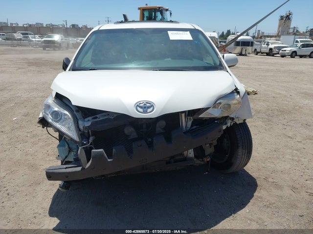 Toyota 2gr-fks 2016 5TDYK3DC8GS763412 Image 12