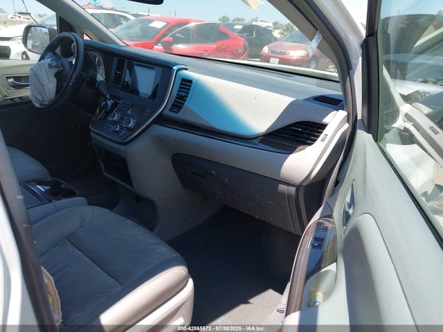 Toyota 2gr-fks 2016 5TDYK3DC8GS763412 Image 5