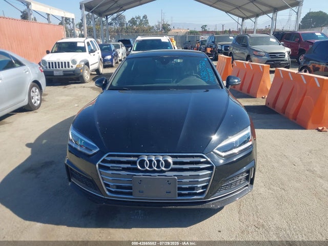 WAUENCF5XJA065975 Audi 2018