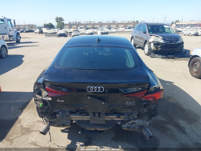 WAUENCF5XJA065975 Audi 2018