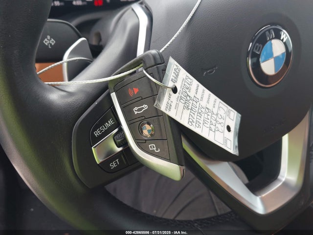 3MW5R1J01N8C49224 BMW 330I