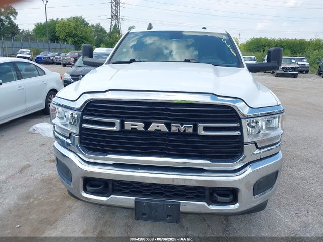 3C6UR5DL3MG555266 RAM 2500