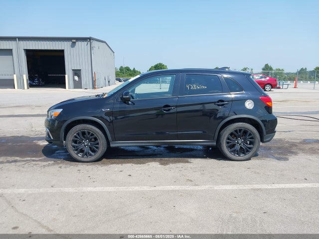 Mitsubishi mivec 2018 JA4AP3AU7JZ025276 Image 14