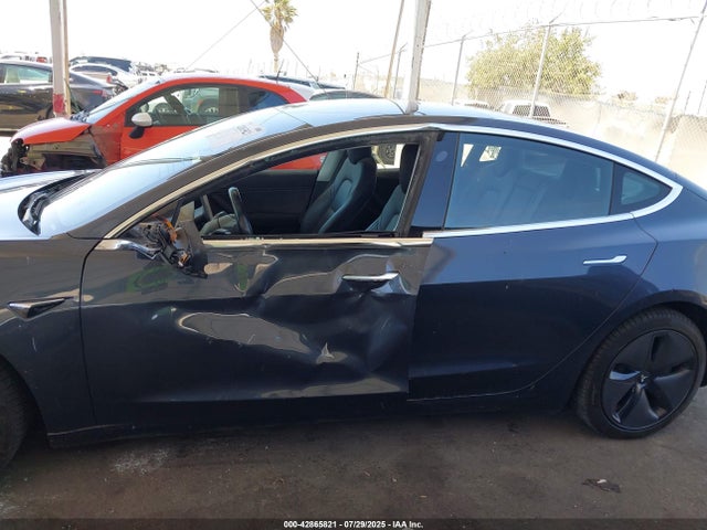 5YJ3E1EA6JF101553 Tesla MODEL 3