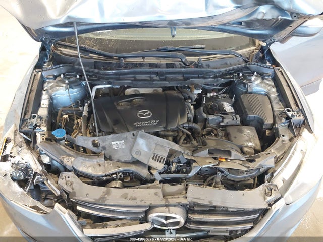 Mazda py 2016 JM3KE4BY8G0804682 Image 10