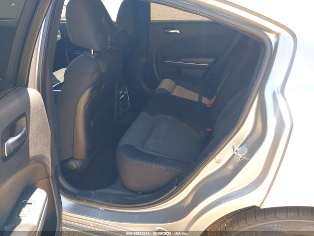 2C3CDXBG4FH776886 Dodge 2015