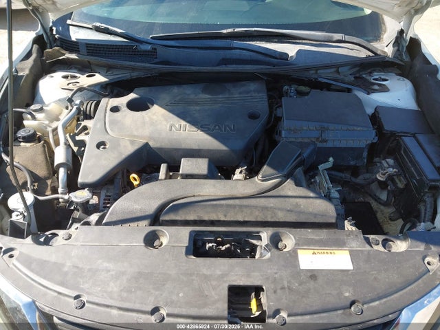 1N4AL3AP3GC140860 Nissan 2016