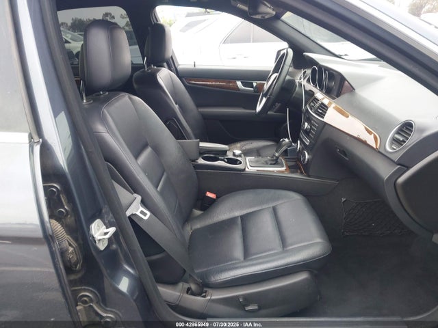 WDDGF4HB4EG254230 Mercedes-Benz 2014