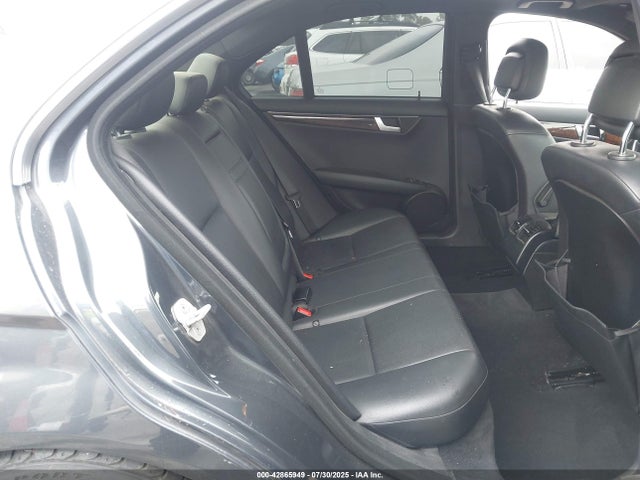 WDDGF4HB4EG254230 Mercedes-Benz 2014