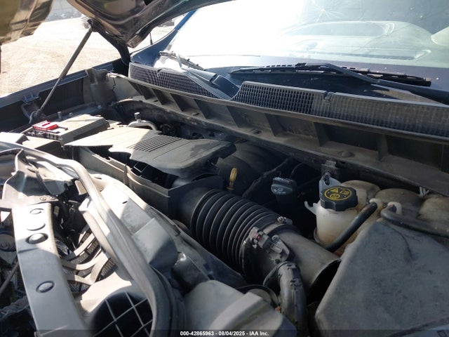 1GCRWBEH1MZ159384 Chevrolet lv3