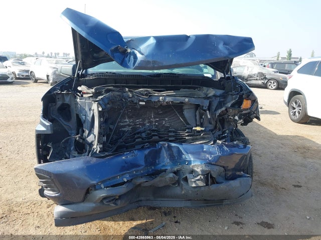 1GCRWBEH1MZ159384 Chevrolet lv3