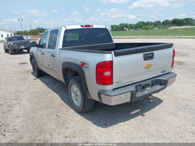 2012 CHEVROLET SILVERADO 1500 1GCPKSE74CF161656 Photo 2
