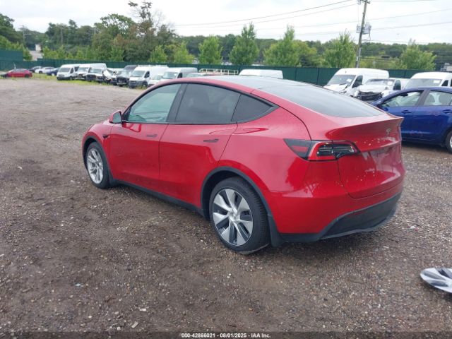 2021 TESLA MODEL Y 5YJYGDEE2MF070746 Photo 2