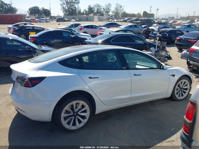 5YJ3E1EA8PF653984 Tesla MODEL 3
