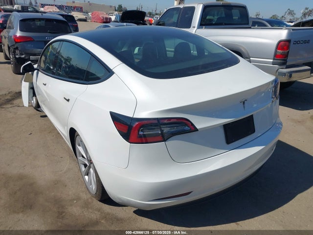 2023 TESLA MODEL 3 5YJ3E1EA8PF653984 Photo 2