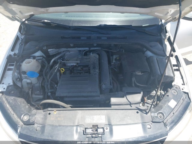Volkswagen 1.4 tsi 2017 3VWDB7AJ5HM360012 Image 10