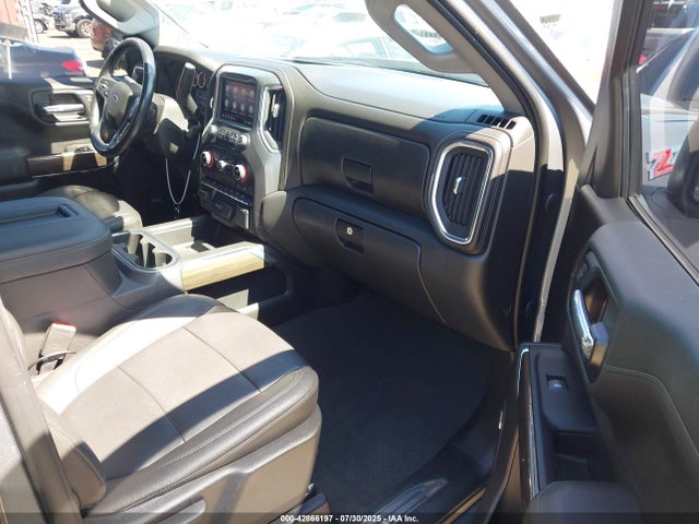 Chevrolet l84 2022 3GCPYFED4NG135751 Image 5