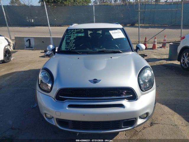 Mini Countryman 2016 WMWZC3C56GWT08480 Image 13