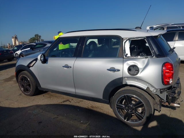 Mini Countryman 2016 WMWZC3C56GWT08480 Image 15