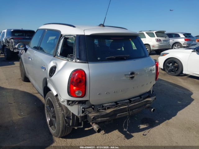 2016 MINI COUNTRYMAN WMWZC3C56GWT08480 Photo 2