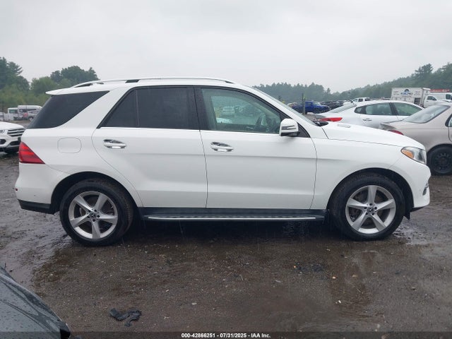 4JGDA5HB2JB116920 Mercedes-Benz m276