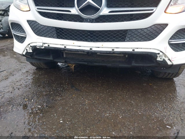 4JGDA5HB2JB116920 Mercedes-Benz m276