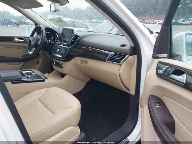 4JGDA5HB2JB116920 Mercedes-Benz m276