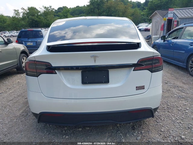 42866254 :رقم المزاد ، 7SAXCBE67NF340661 vin ، 2022 Tesla Model X Plaid Tri Motor All-wheel Drive مزاد بيع