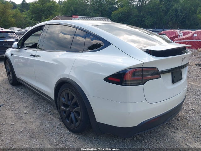 42866254 :رقم المزاد ، 7SAXCBE67NF340661 vin ، 2022 Tesla Model X Plaid Tri Motor All-wheel Drive مزاد بيع
