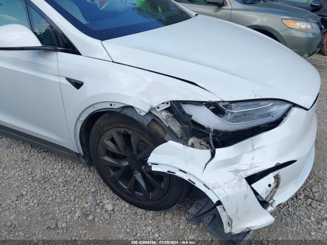 42866254 :رقم المزاد ، 7SAXCBE67NF340661 vin ، 2022 Tesla Model X Plaid Tri Motor All-wheel Drive مزاد بيع