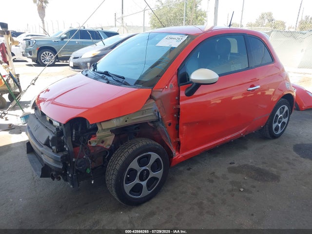 3C3CFFGE0GT197768 Fiat 500