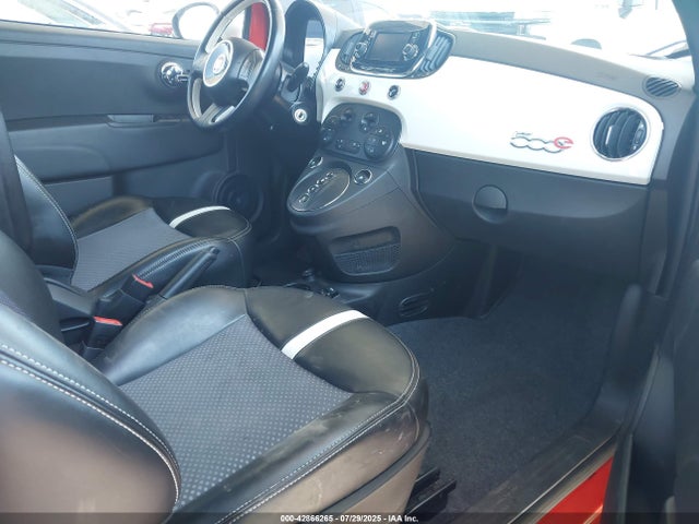 3C3CFFGE0GT197768 Fiat 500