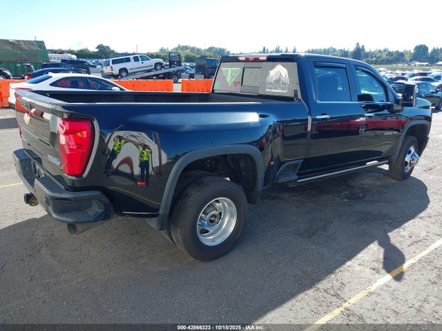 2022 CHEVROLET SILVERADO 3500HD 1GC4YVEY9NF133933 Photo 3