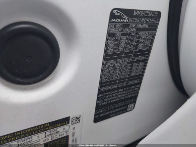 2024 JAGUAR F-PACE SADCT2EX9RA722911 Photo 8
