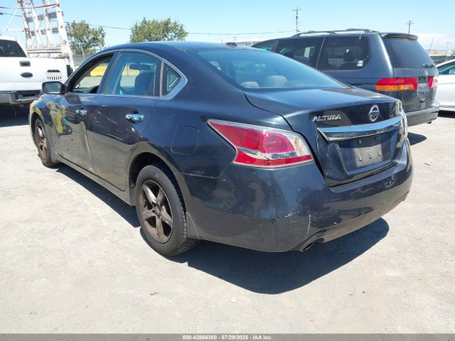 1N4AL3AP5FN392645 Nissan 2015