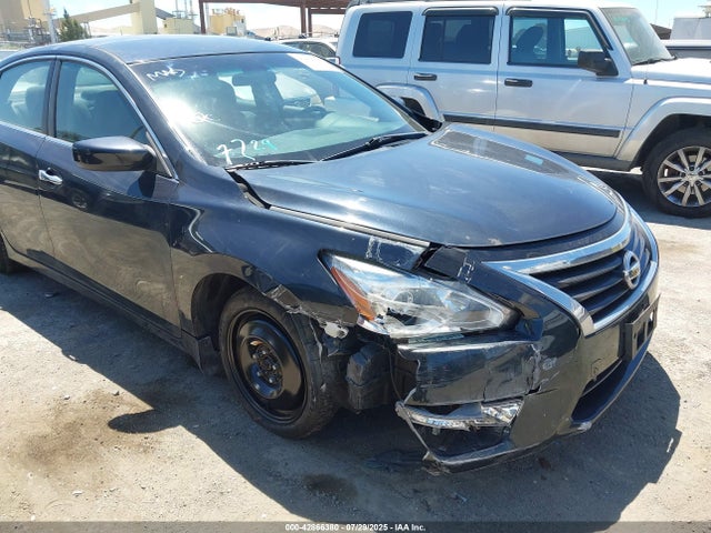 1N4AL3AP5FN392645 Nissan 2015