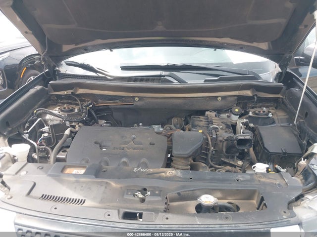 2020 MITSUBISHI OUTLANDER JA4AD3A34LZ029126 Photo 9