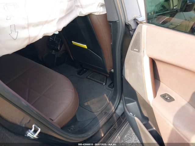 WB523CF03RCP60245 BMW Ix