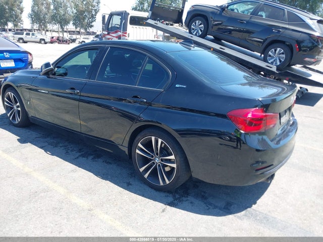 BMW 330e 2018 WBA8E1C55JA167593 Image 3
