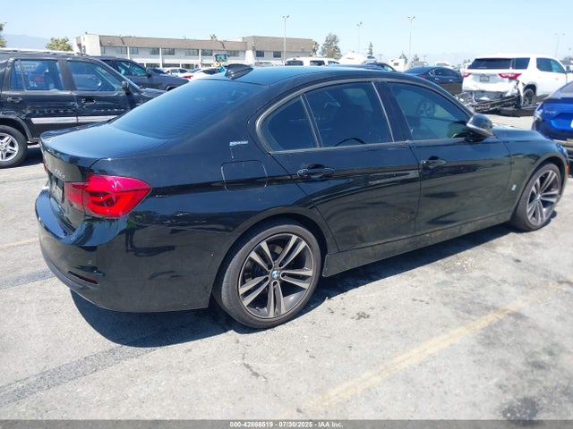 BMW 330e 2018 WBA8E1C55JA167593 Image 4