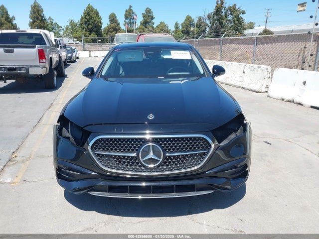 W1KLF4GBXSA127397 Mercedes-Benz m254