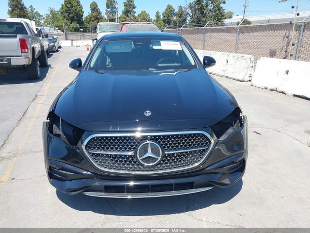 W1KLF4GBXSA127397 Mercedes-Benz m254