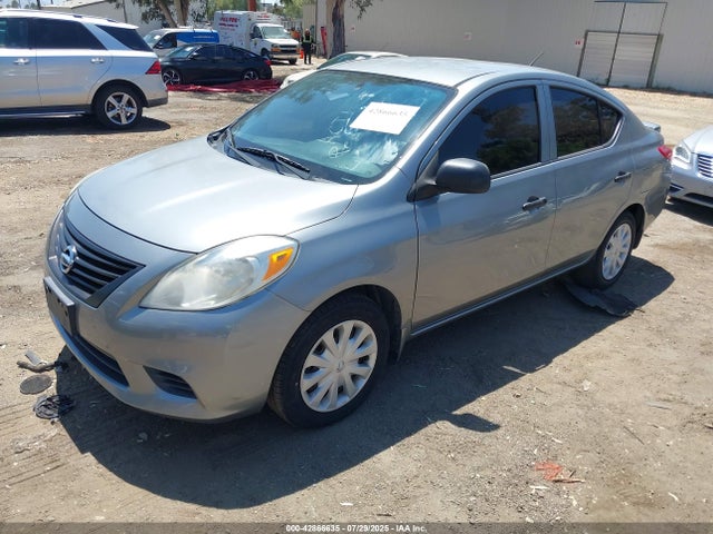3N1CN7AP9EL842058 Nissan 2014