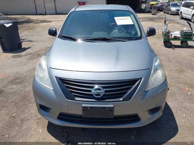 3N1CN7AP9EL842058 Nissan 2014