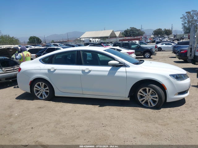 Chrysler 2016 2016 1C3CCCAB6GN127522 Image 13