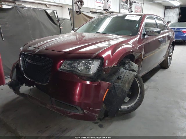 2C3CCAEG4KH631434 Chrysler 300