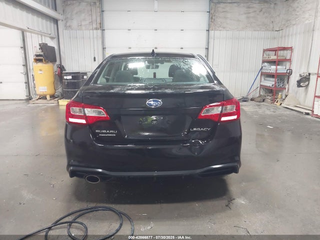 4S3BNAF63J3040777 Subaru u5