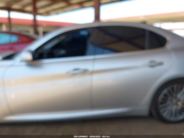Alfa Romeo giulia (952) 2017 ZARFAECN4H7534770 Image 14