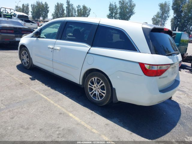 2011 HONDA ODYSSEY 5FNRL5H61BB025188 Photo 2